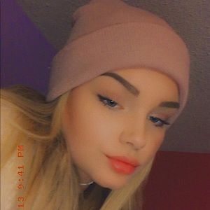 Meet your Posher, Haleigh